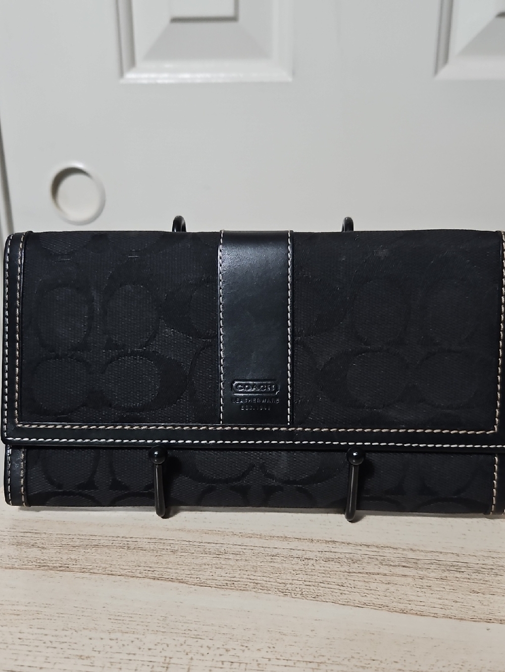 Coach EUC Y2K Black Signature Canvas Wallet